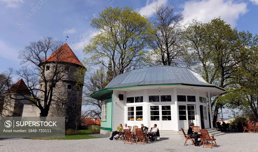 Kiek-in-de-Koek cannon tower with pavilion, Tallinn, Estonia, Northern Europe, Europe