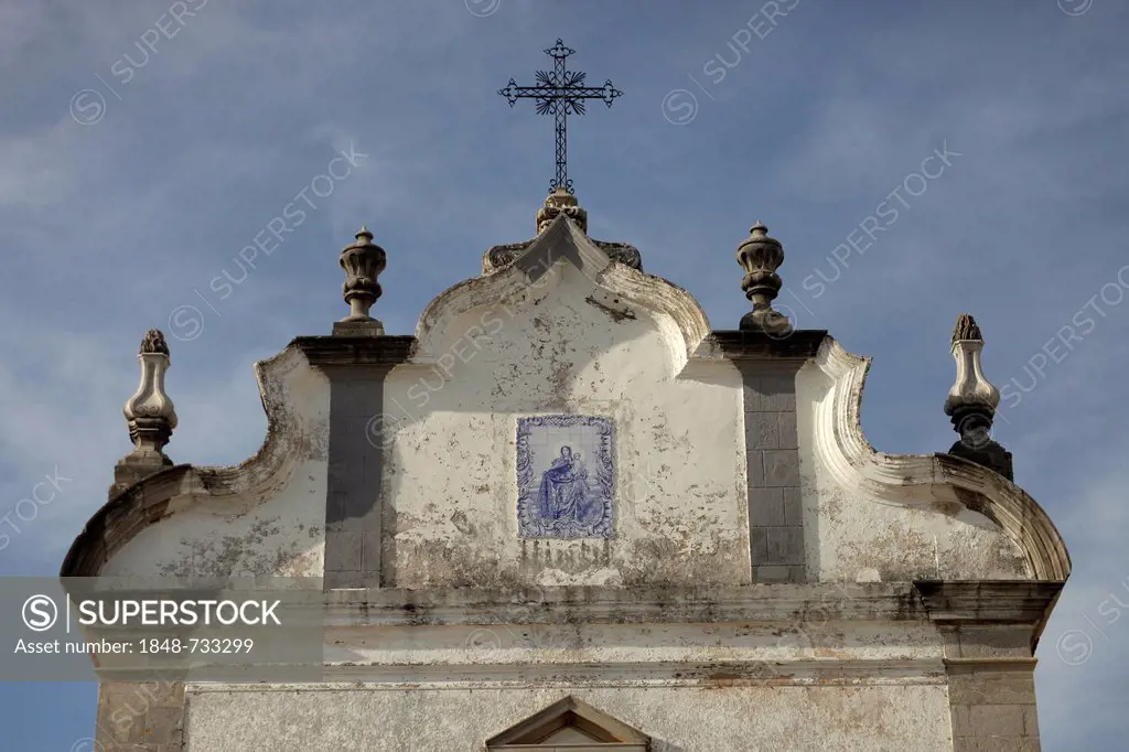 Igreja de Nossa Senhora do Carmo church in Tavira, Algarve, Portugal, Europe
