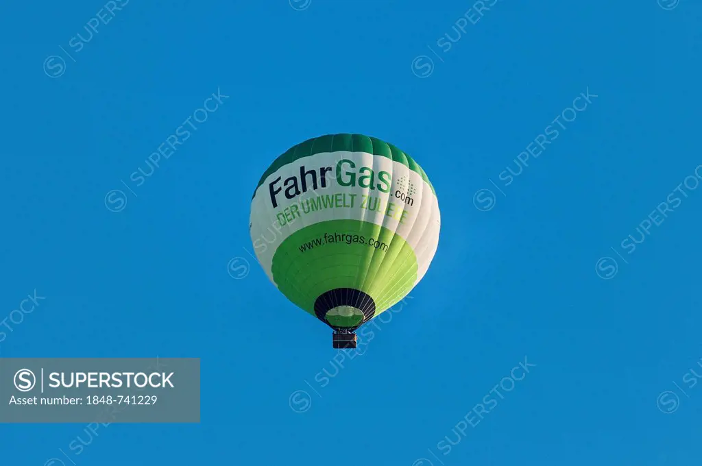 Hot air balloon, lettering Fahrgas.com, an initiative to modify cars to run on LPG, Liquefied Petroleum Gas