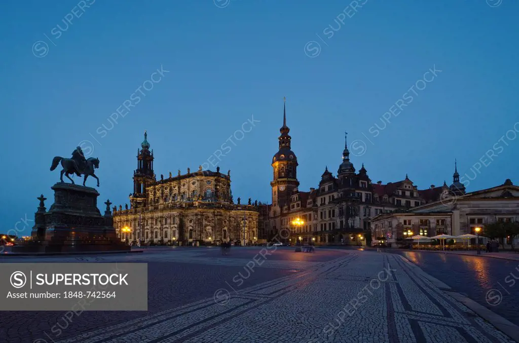 The church Hofkirche and Dresden Castle at night, seen from Dresden Opera, the Semperoper. Dresden , Germany
