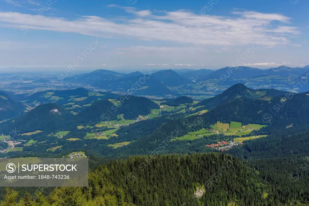 View from Kehlsteinhaus or Eagle's Nest towards the Alps, middle rear, Geisberg Mountain, 1288 m, Gurlspitze Mountain, 1158 m, Schwarzenberg Mountain,...