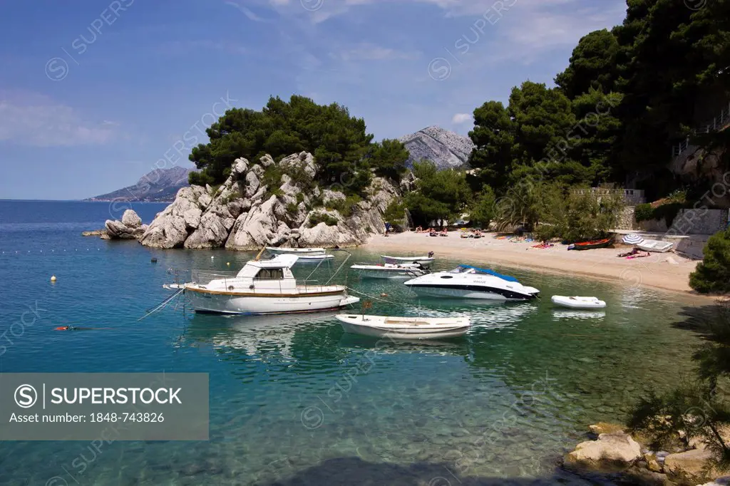 Bay of Podrace, Brela, Makarska Riviera, Adriatic Coast, Dalmatia, Croatia, Europe