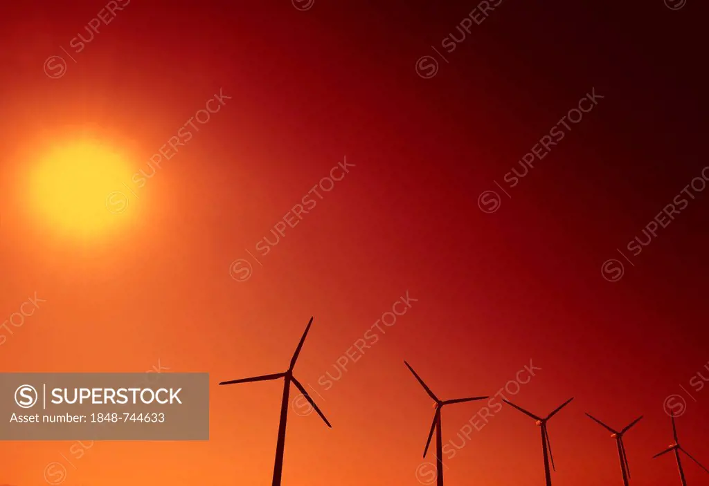 Solar energy and wind energy, San Gorgonio Pass Wind Farm, operated by ExxonMobil, one of the three largest wind farms in the United States, Palm Spri...