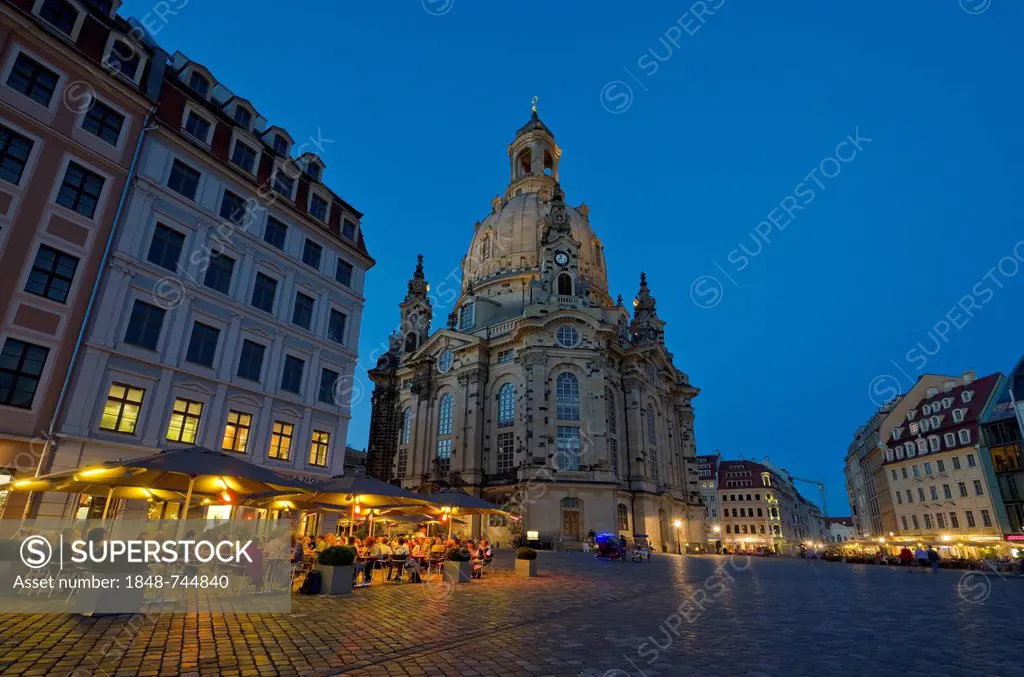 Neumarkt square at night with Frauenkirche church, Dresden, Saxony, Germany, Europe