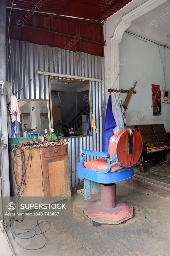 Hairdressing salon in Phonsavan, Laos, Southeast Asia, Asia