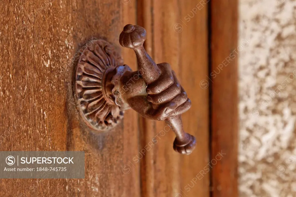 Door handle, mountain village of Saumane, Forcalquier, Provence region, Département Alpes-de-Haute-Provence, France, Europe