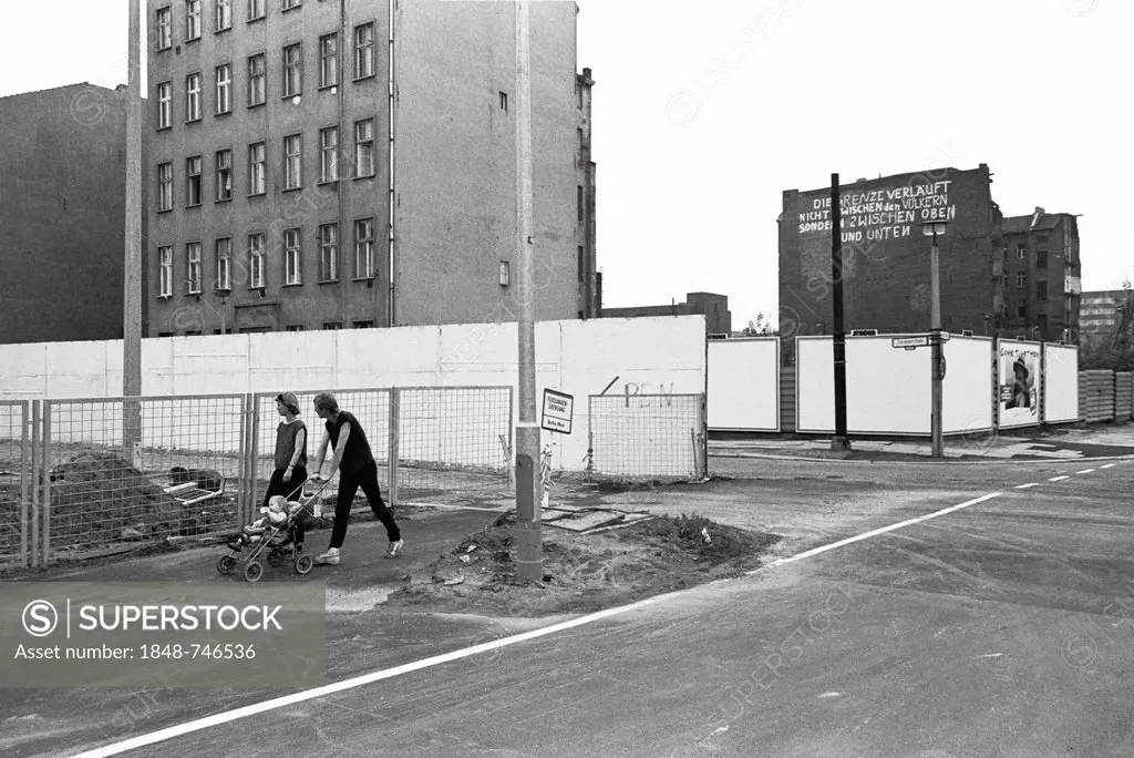 Remains of the Berlin Wall at the Kopenickerstrasse road corner Engeldamm, Berlin, Germany, Europe