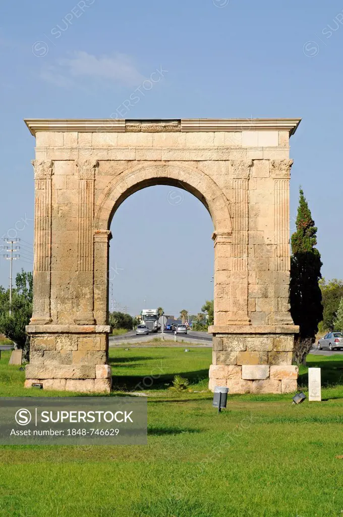 Arco de Bara, Roman triumphal arch, Tarragona, Catalonia, Spain, Europe, PublicGround