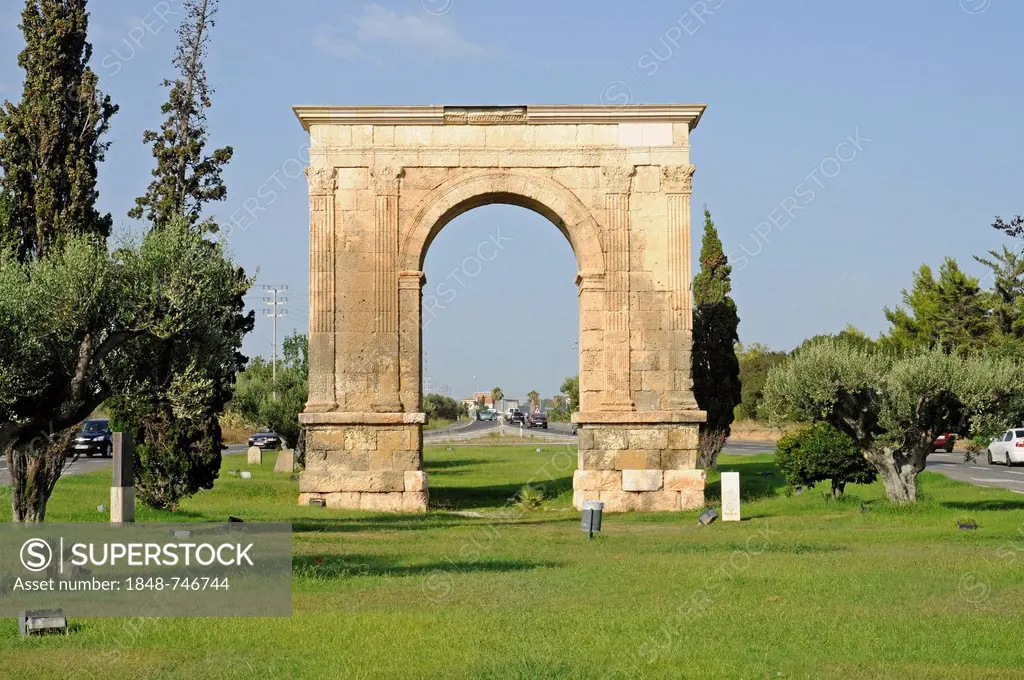 Arco de Bara, Roman triumphal arch, Tarragona, Catalonia, Spain, Europe, PublicGround