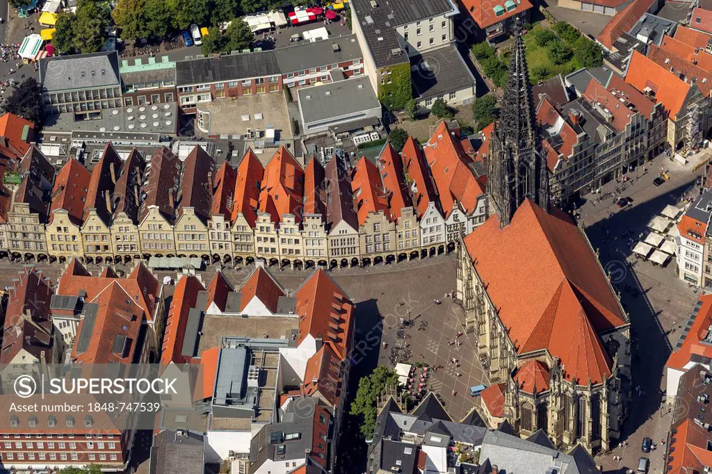 Aerial view, Prinzipalmarkt square, a historic merchant street, Muenster, Muenster region, North Rhine-Westphalia, Germany, Europe
