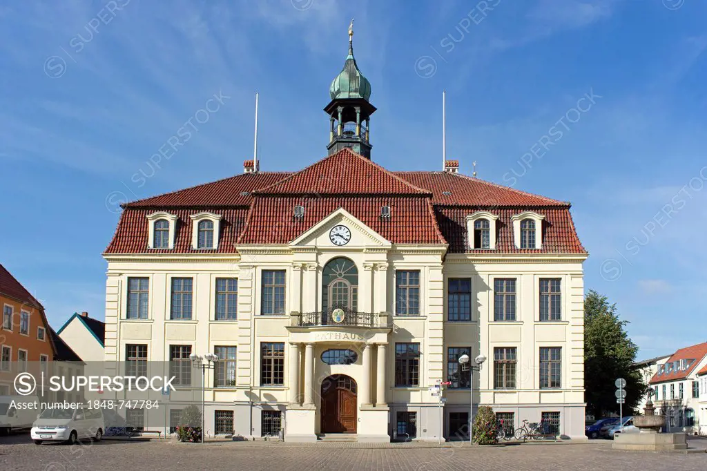 Town Hall, Teterow, Mecklenburg Switzerland, Mecklenburg-Western Pomerania, Germany, Europe