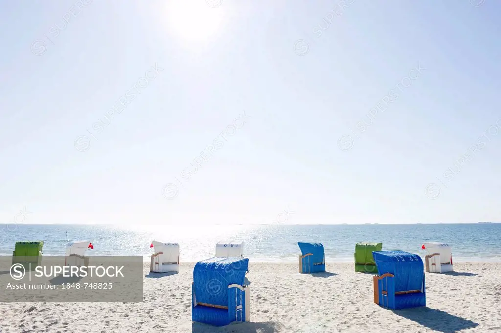 Beach chairs on the beach of Wyk, Foehr island, North Frisia, Schleswig-Holstein, Germany, Europe