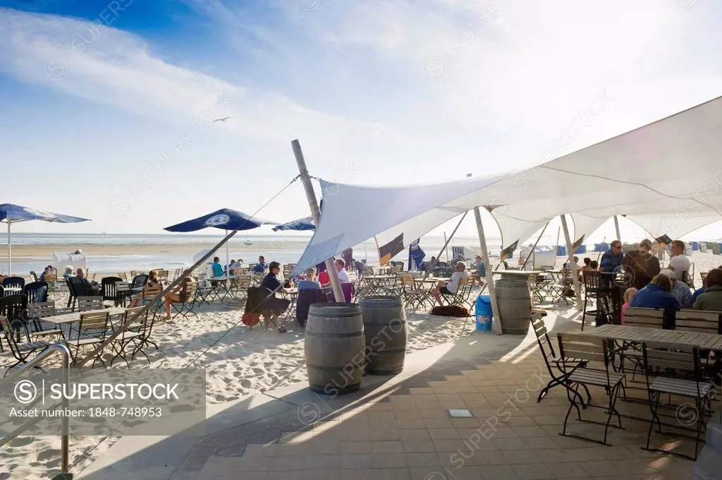 Beach bar in Wyk, Foehr island, North Frisia, Schleswig-Holstein, Germany, Europe