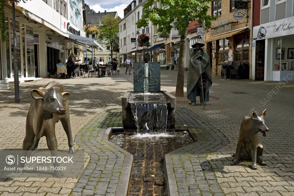 Fountain on Alte Poststrasse in historic centre of Siegen, North Rhine-Westphalia, Germany, Europe