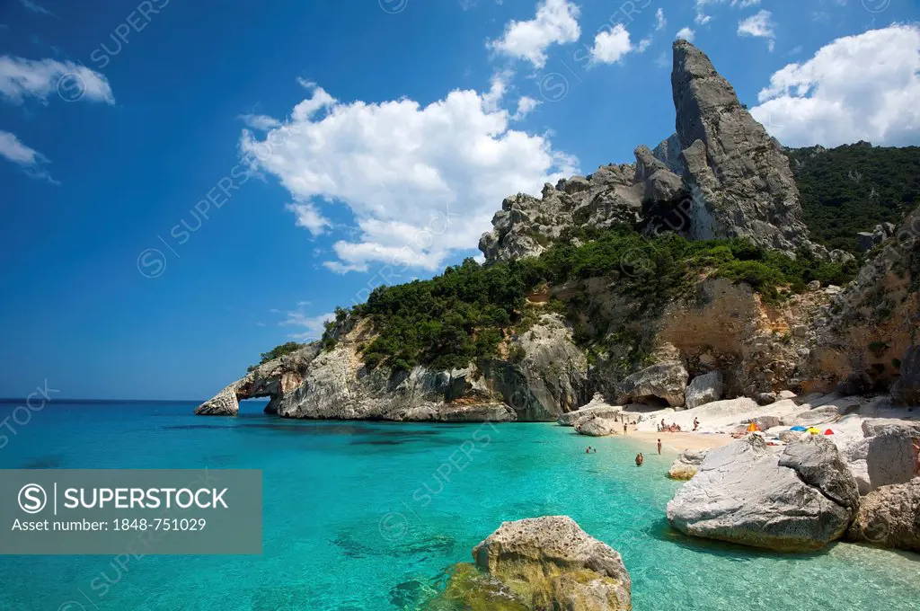 Beach, Cala Goloritze, Golfo di Orosei, Parco Nazionale del Gennargentu e Golfo di Goloritze, Sardinia, Italy, Europe