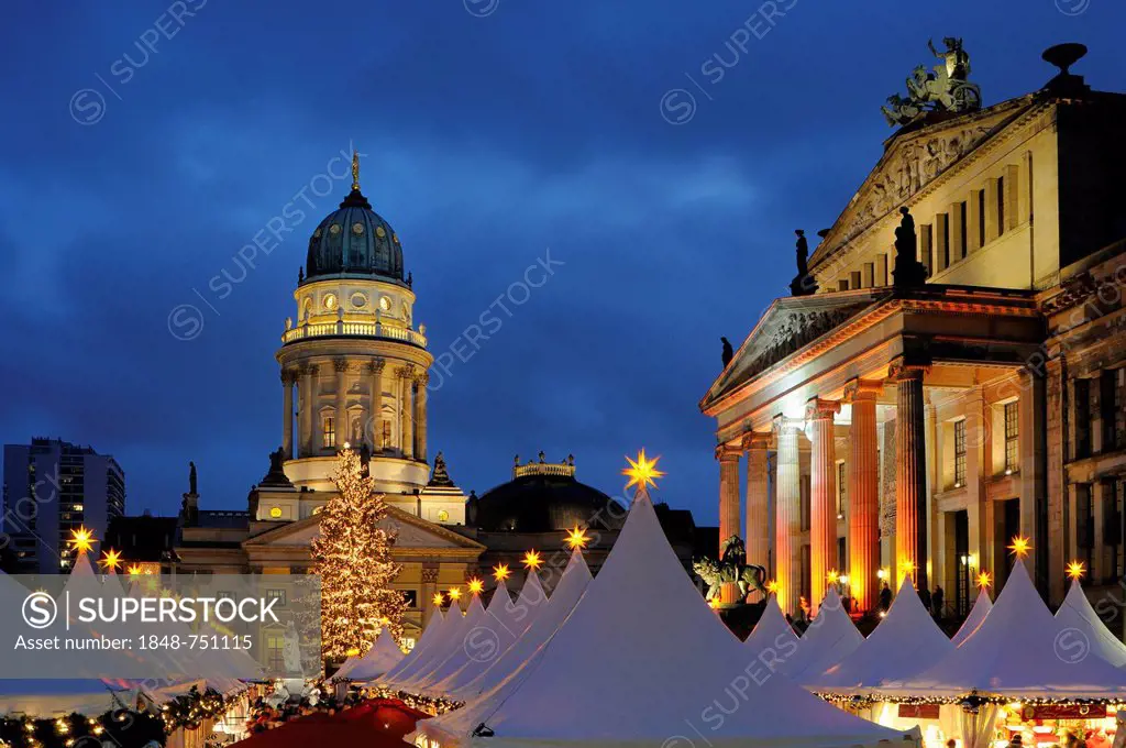 Winter Magic Christmas market at Gendarmenmarkt square, Schauspielhaus theatre and German Cathedral, Berlin-Mitte, Berlin, Germany, Europe
