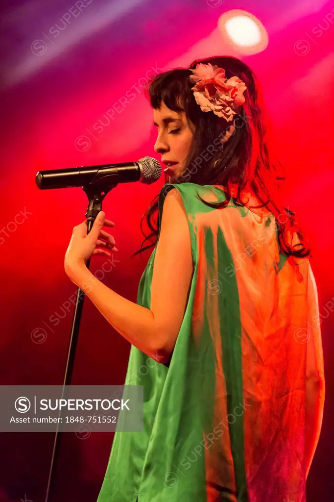 Singer Lyn M from the Swiss band Aloan performing live in the Schueuer concert hall, Lucerne, Switzerland, Europe
