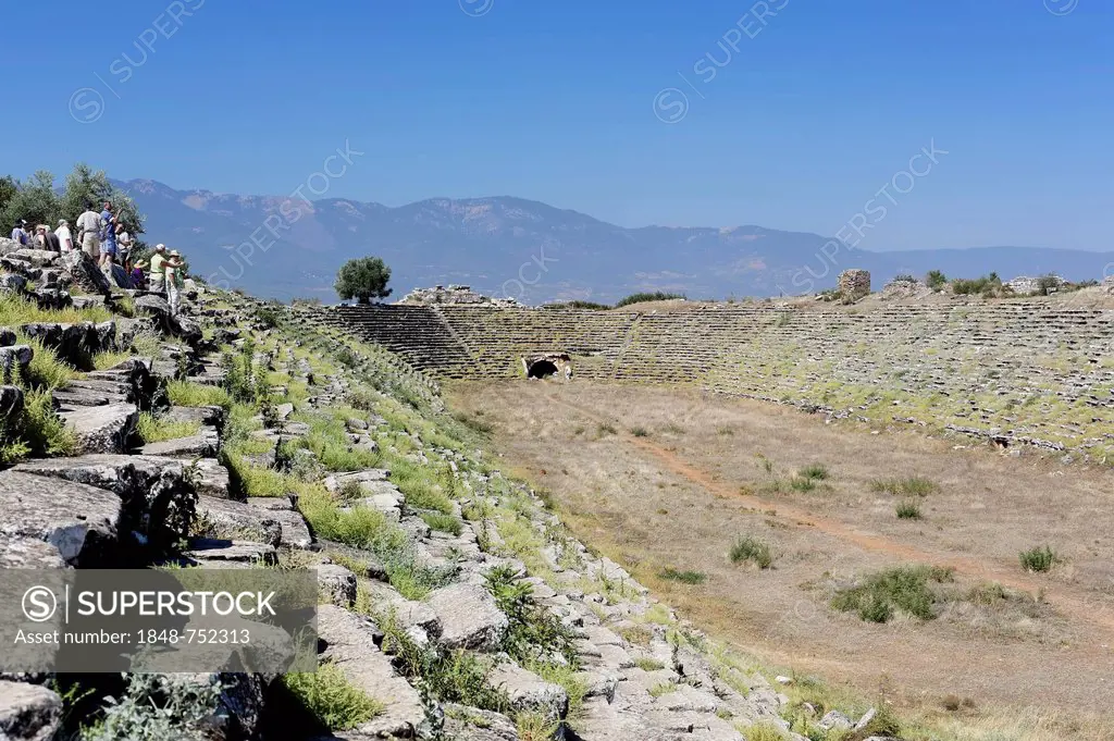 Large stadium at the ancient archaeological site of Aphrodisias, Geyre, Karacasu, Aydin, Western Turkey, Turkey, Asia