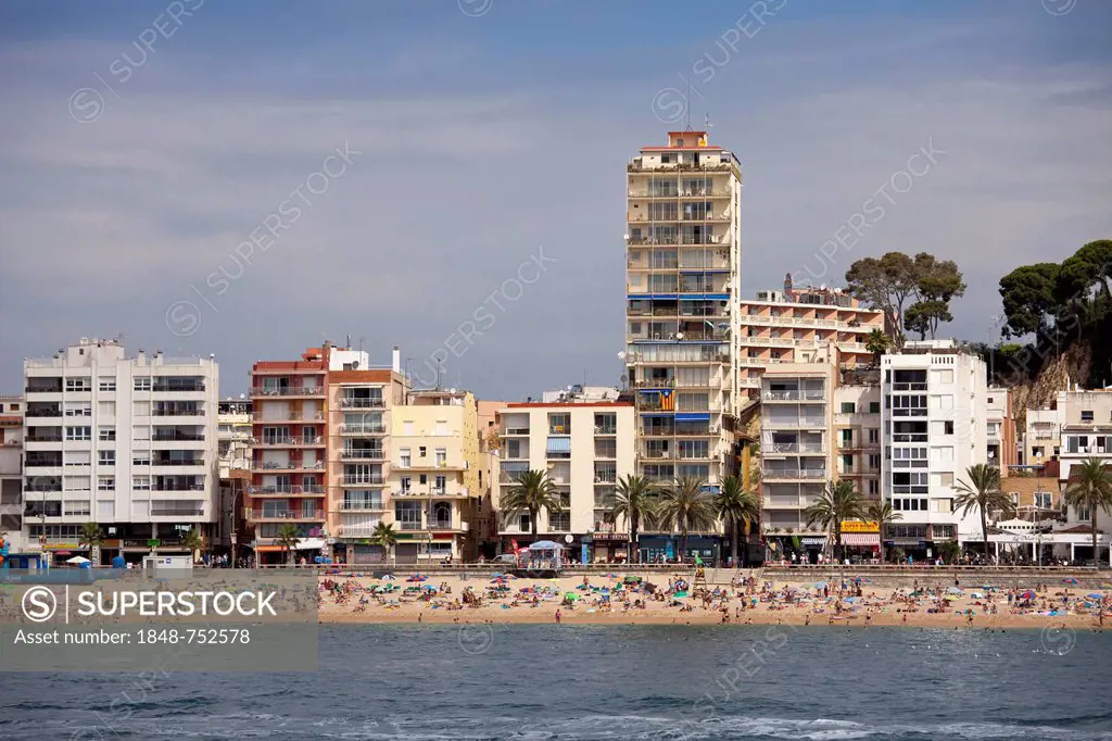 Beach with hotels, Lloret de Mar, Costa Brava, Catalonia, Spain, Europe, PublicGround