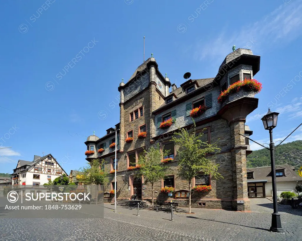City Hall, Marktplatz, historic market square, Oberwesel, UNESCO World Cultural Heritage Site, Upper Middle Rhine Valley, Rhineland-Palatinate, German...