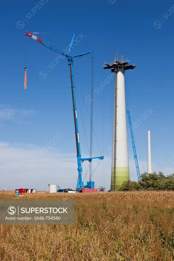 Construction of a wind turbine, type Enercon E82, Grosshofen wind farm, Marchfeld, Lower Austria, Austria, Europe