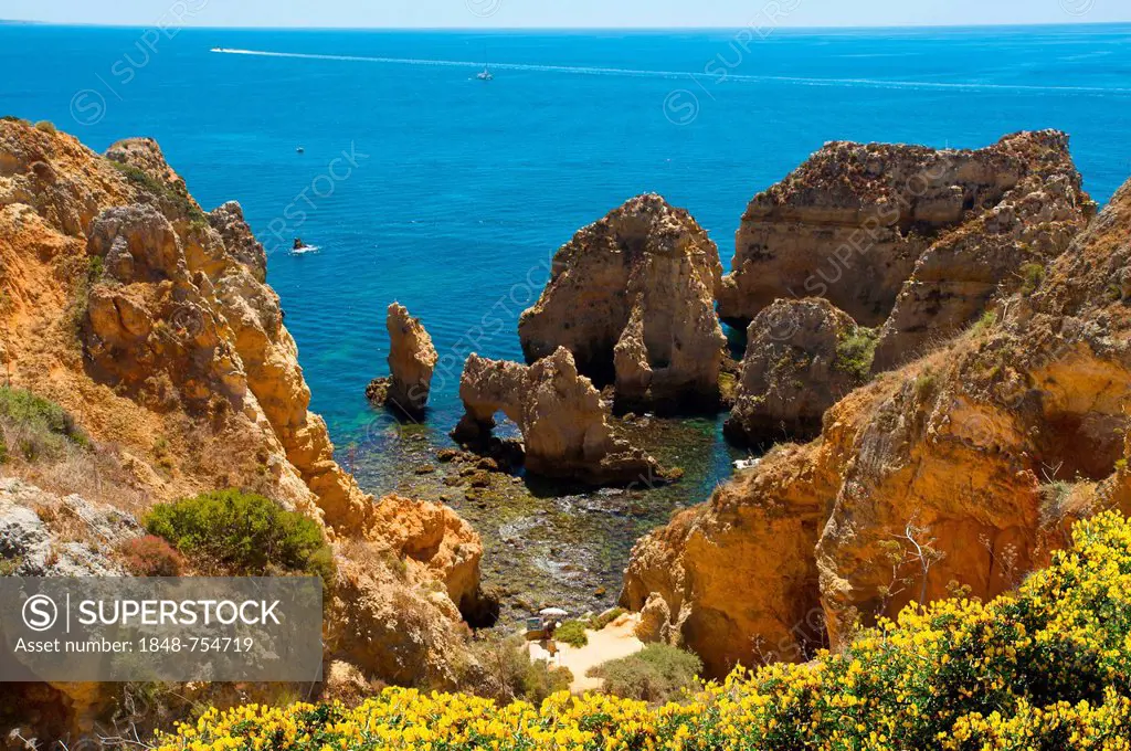 Cliffs of Ponta da Piedade, Algarve, Portugal, Europe