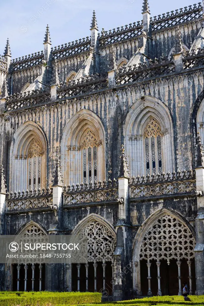 The Royal Cloisters, Claustro Real, interior of Mosteiro Santa Maria da Vitoria, Batalha Dominican Monastery, Manueline, Batalha, Leiria District, Pin...
