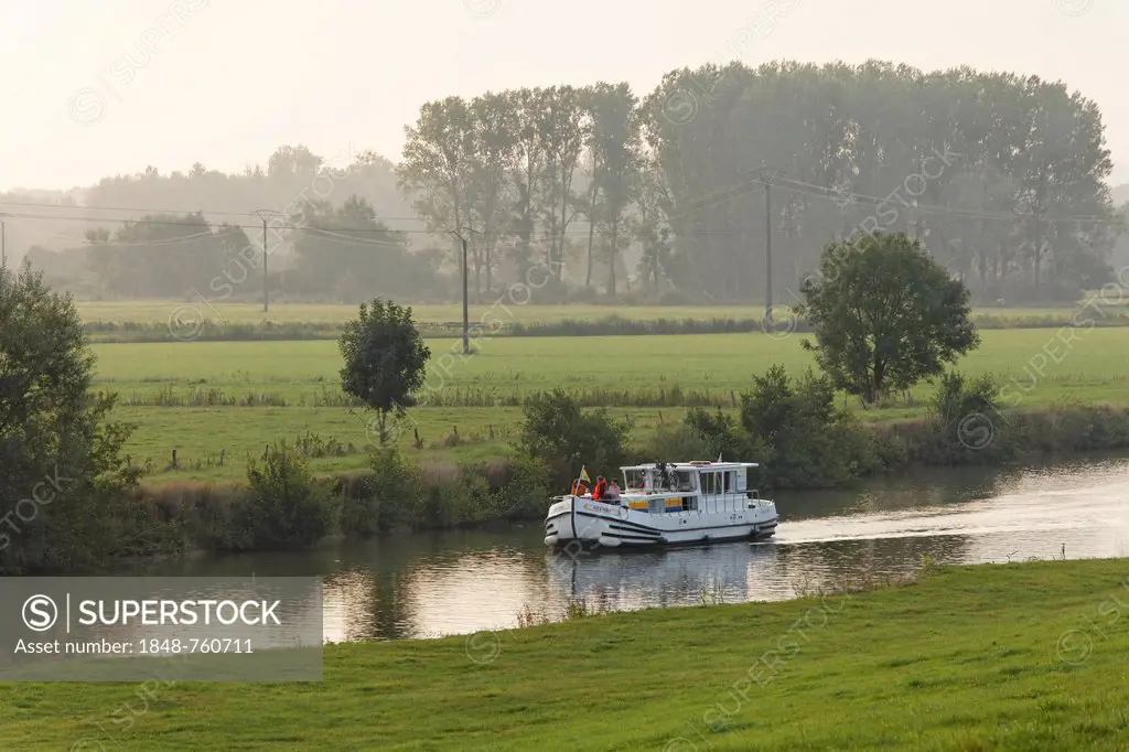 Houseboat, penichette, on the Saône River, early morning at Baulay, PK 380