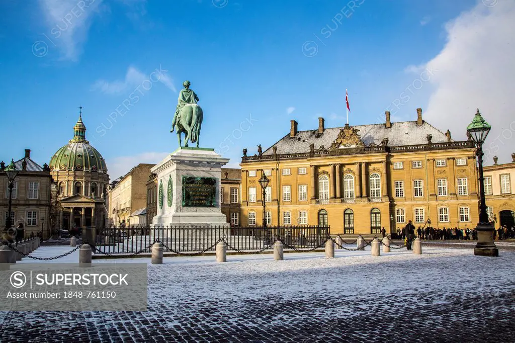 Marmorkirken, Marble Church or Frederik's Church and Amalienborg Palace, Royal Castle, the residence of the Danish royal family