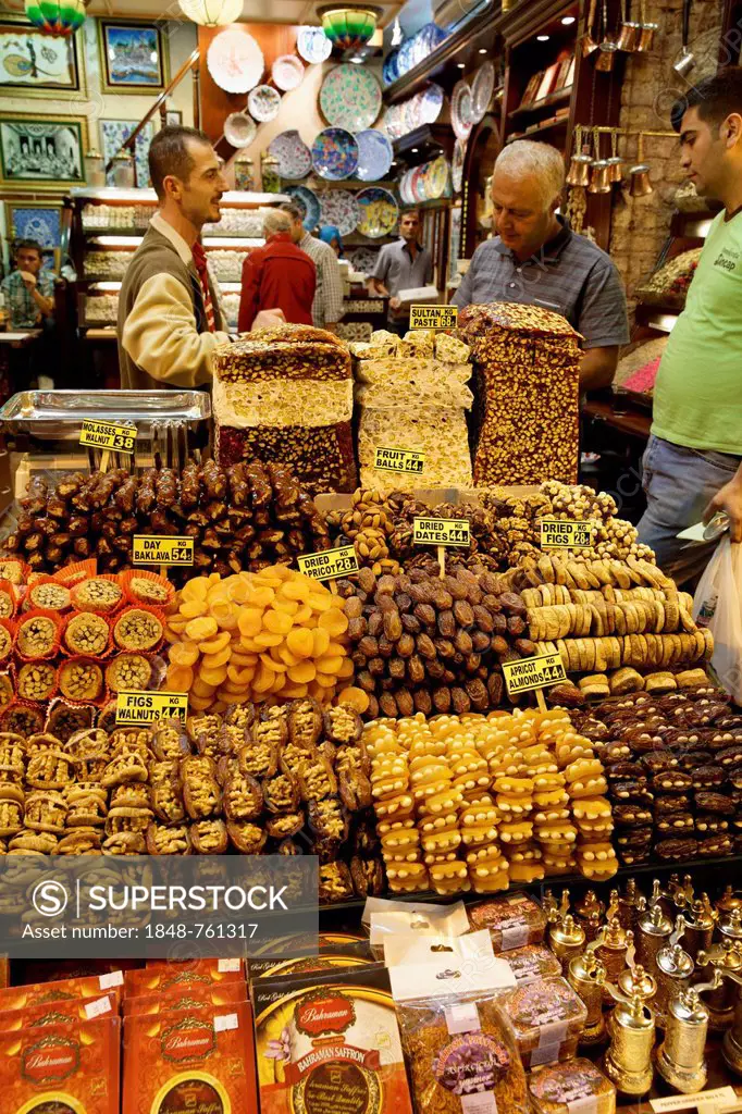 Dry fruits and sweets, Egyptian Bazaar or Spice Bazaar, Misir Çars
