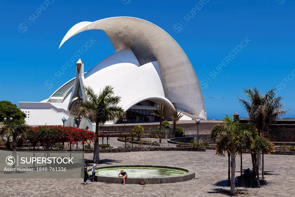 Auditorio de Tenerife, concert hall designed by Santiago Calatrava