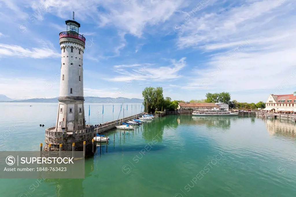 Lighthouse at the harbor entrance of Lindau on Lake Constance, Bavaria, Germany, Europe, PublicGround