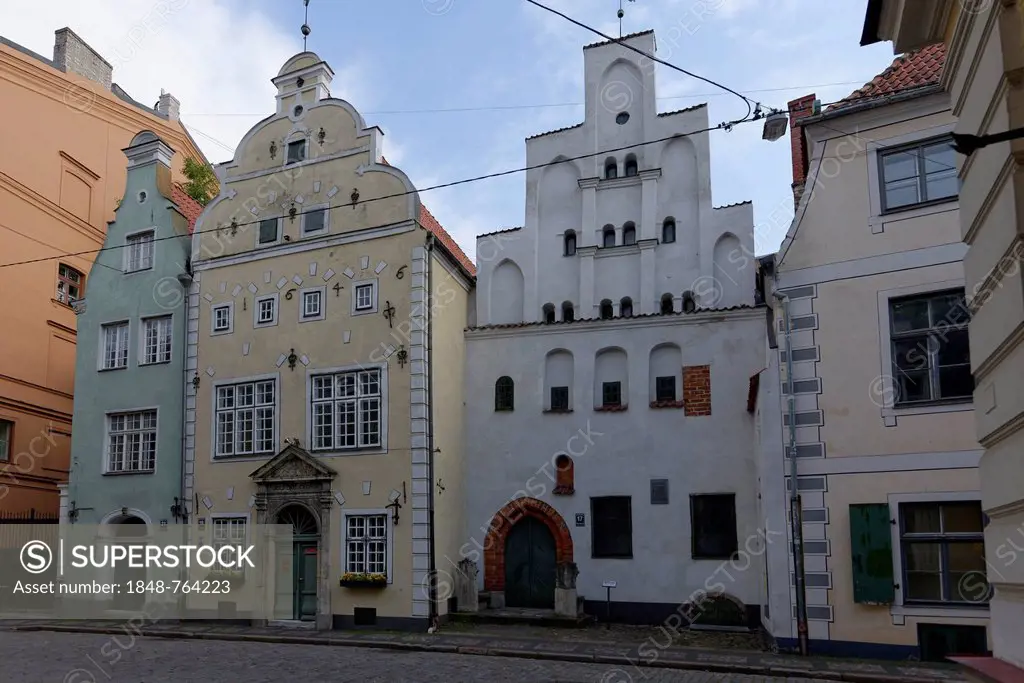 Historic houses, The 3 Brothers, Maza Pils iela, a street in the historic town centre, Riga, Latvia, Europe