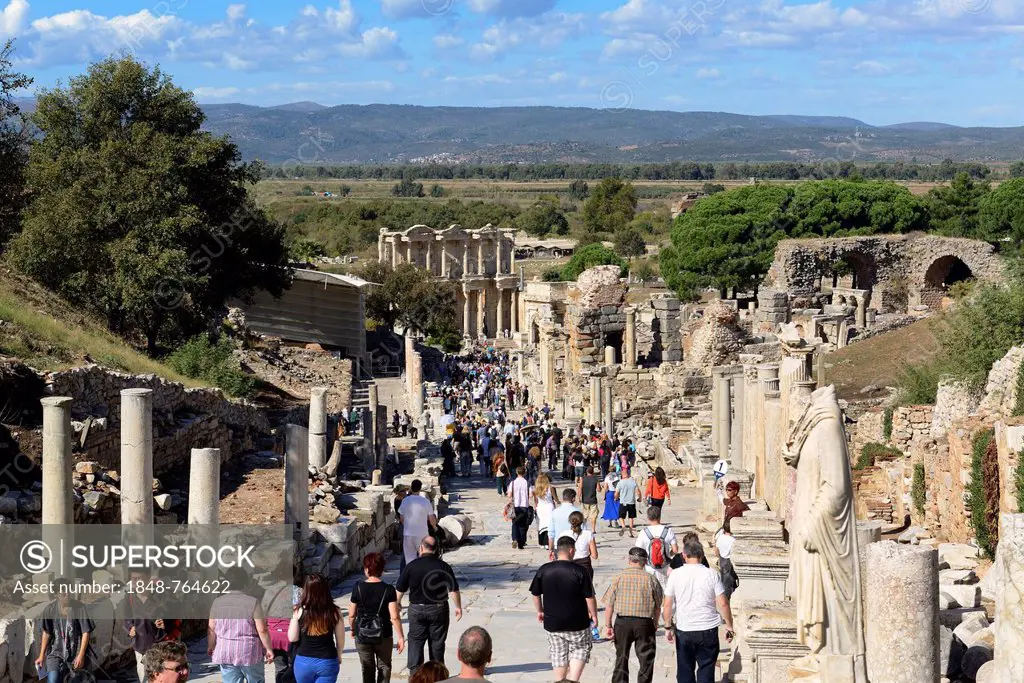 Cureten Street with the Library of Celsus, ancient city of Ephesus, Efes, UNESCO World Heritage Site, Aegean Sea, Turkey