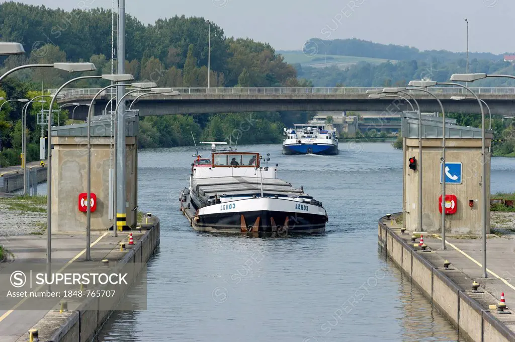 Cargo ship entering a lock, Rhine-Main-Danube Canal, Regensburg, Upper Palatinate, Bavaria, Germany, Europe