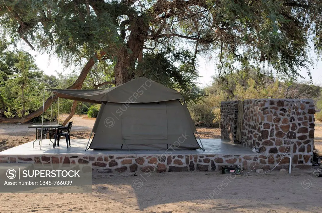 Tent, Brandberg White Lady Lodge, near the dry riverbed of the Ugab river, Damaraland, Namibia, Africa