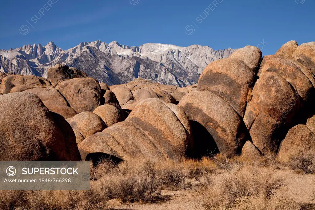 Typical rock formations of the Alabama Hills, Sierra Nevada, California, United States of America, USA