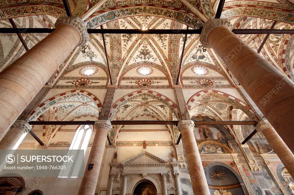Basilica of Sant'Anastasia, Verona, Veneto, Italy, Europe