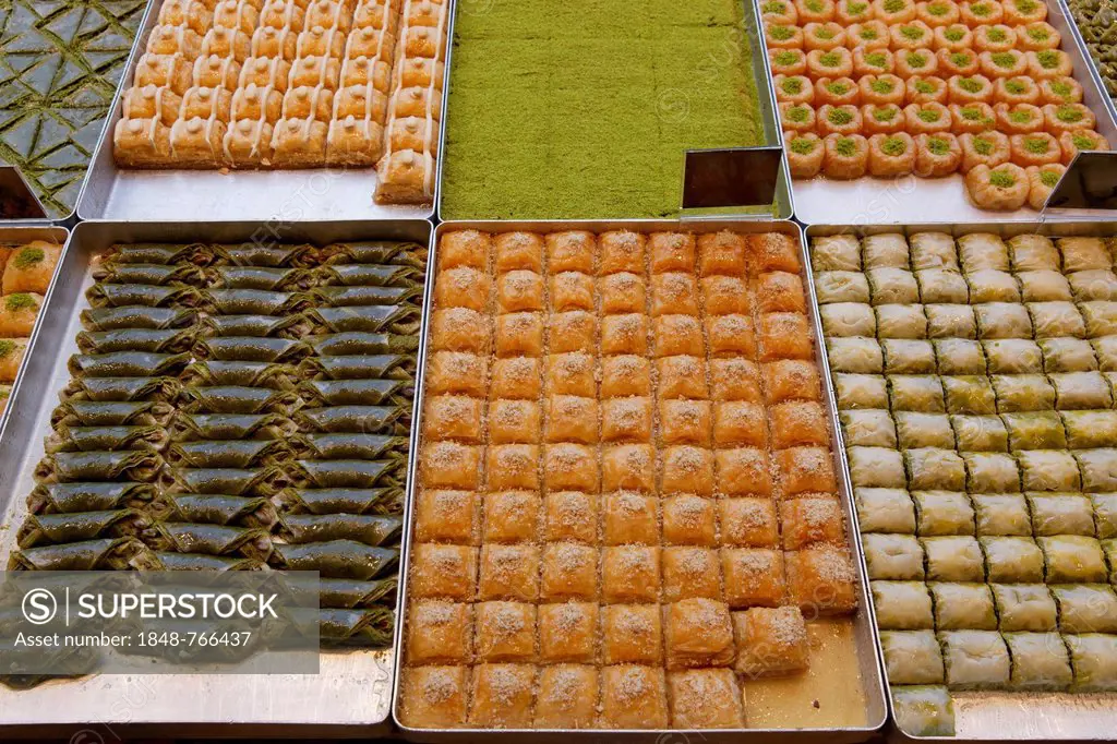 Baklava and other Turkish sweets in the shop window of Hafiz Mustafa, Istanbul, Turkey, Europe