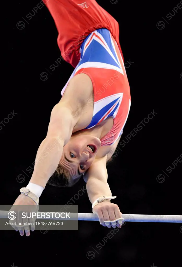 Sam OLDHAM, England, performing on the high bar, EnBW Gymnastics World Cup 2012, men, Porsche-Arena