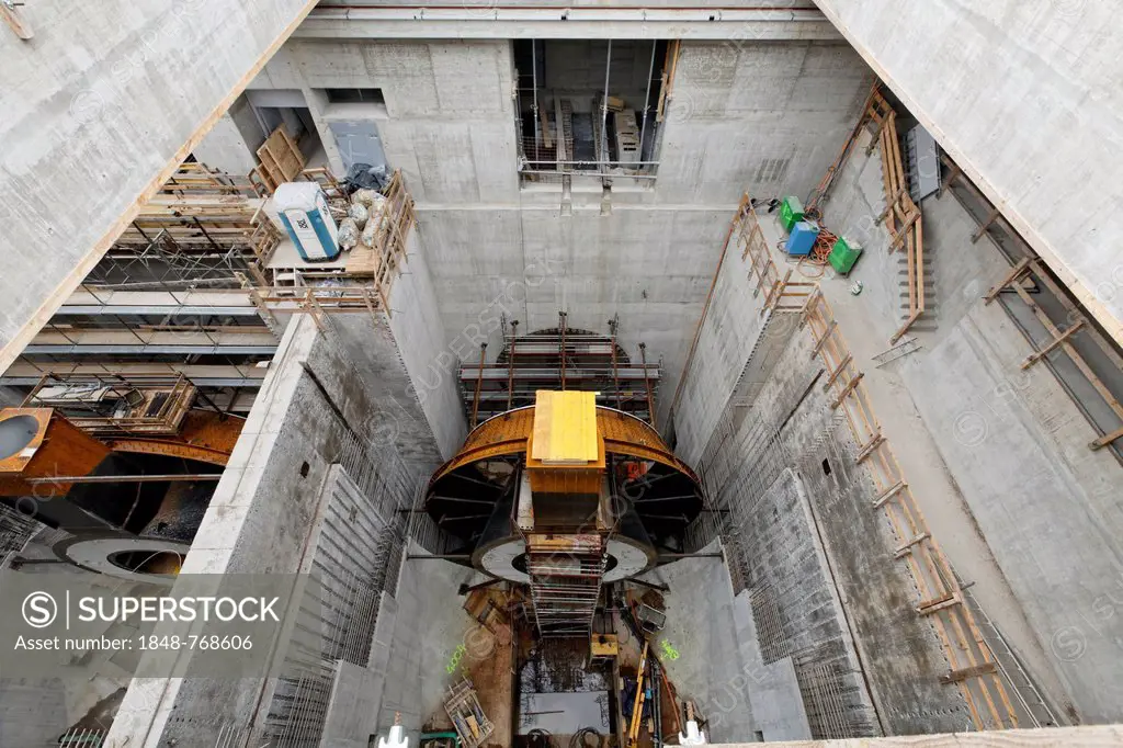 Construction site of the new hydropower plant in Rheinfelden, turbine chamber 4 from above