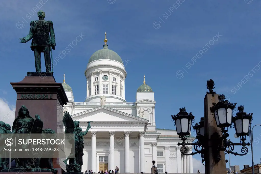 Senate Square, Senaatintori, Helsinki Cathedral and monument to Emperor Alexander II