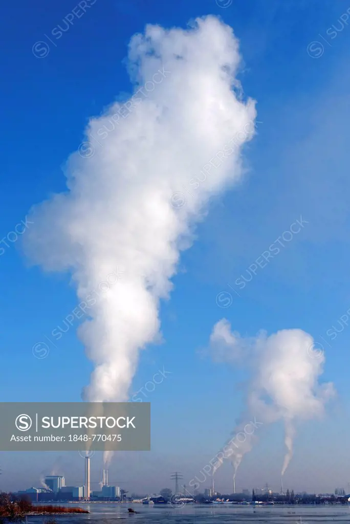 Tiefstack combined heat and power plant with steam rising from the chimney