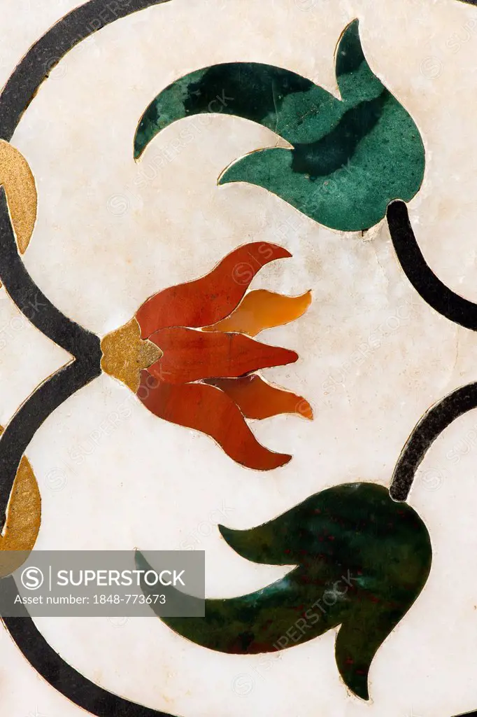 Flowers, inlaid with semiprecious stones in marble, Taj Mahal, UNESCO World Cultural Heritage Site