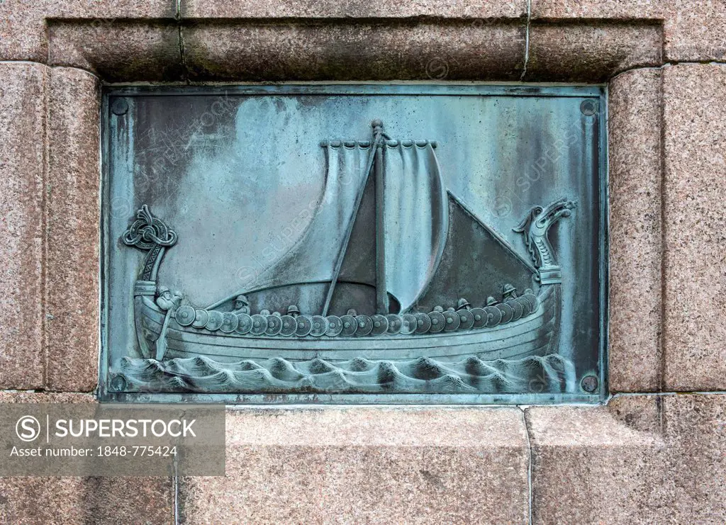 Bronze relief, Viking ship, Haraldshaugen Monument, detail
