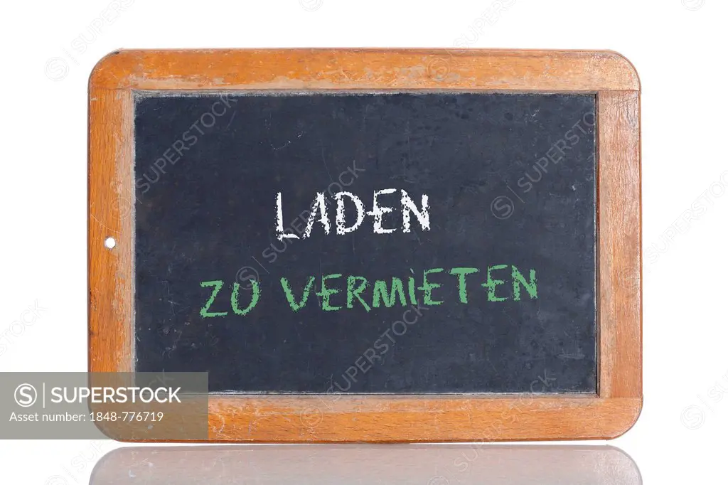 Old school blackboard with the words LADEN ZU VERMIETEN, German for Store for rent