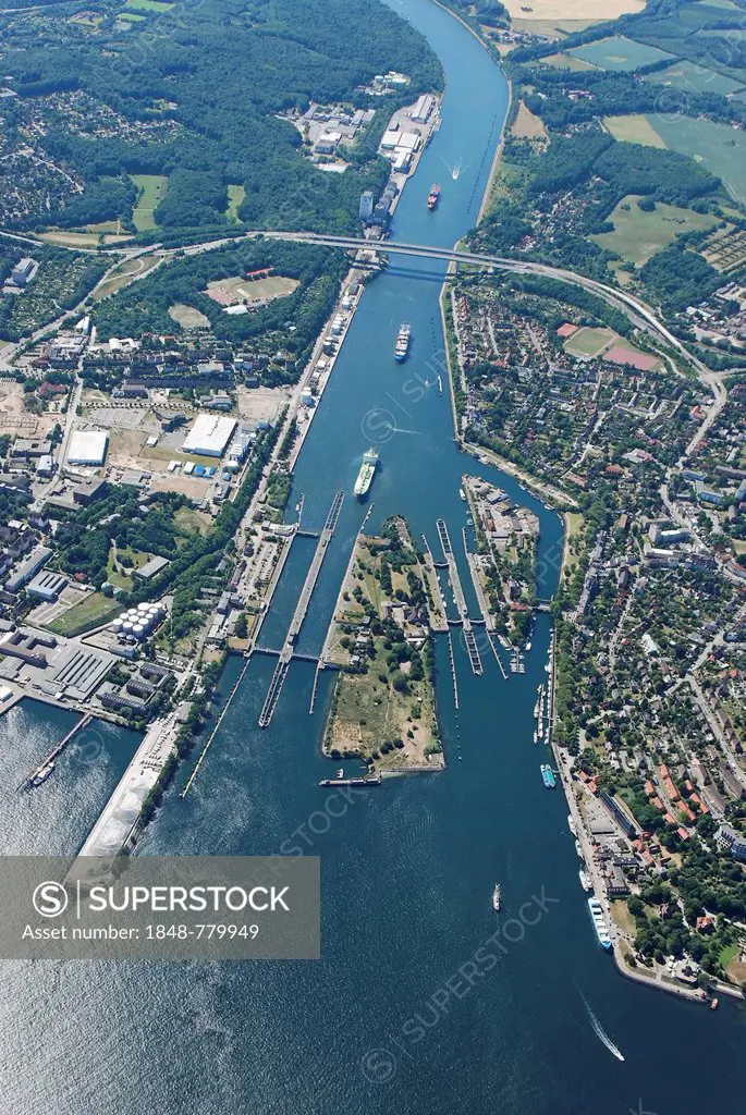 Aerial view, Kiel lock, Kiel Canal