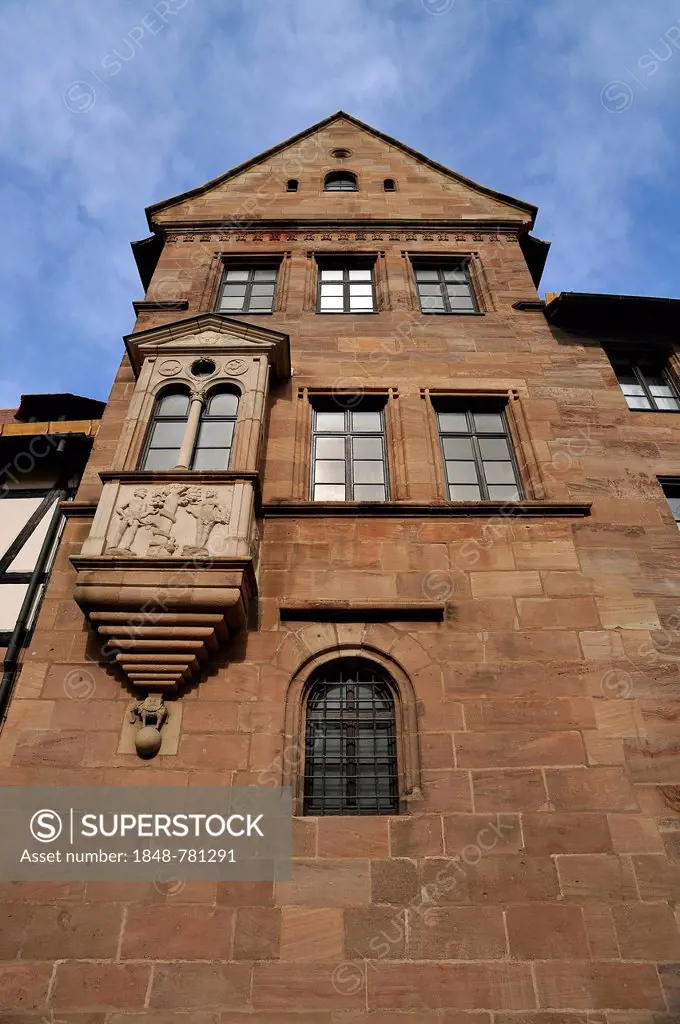 Facade with a bay window, Tucher Mansion, built 1533-1544