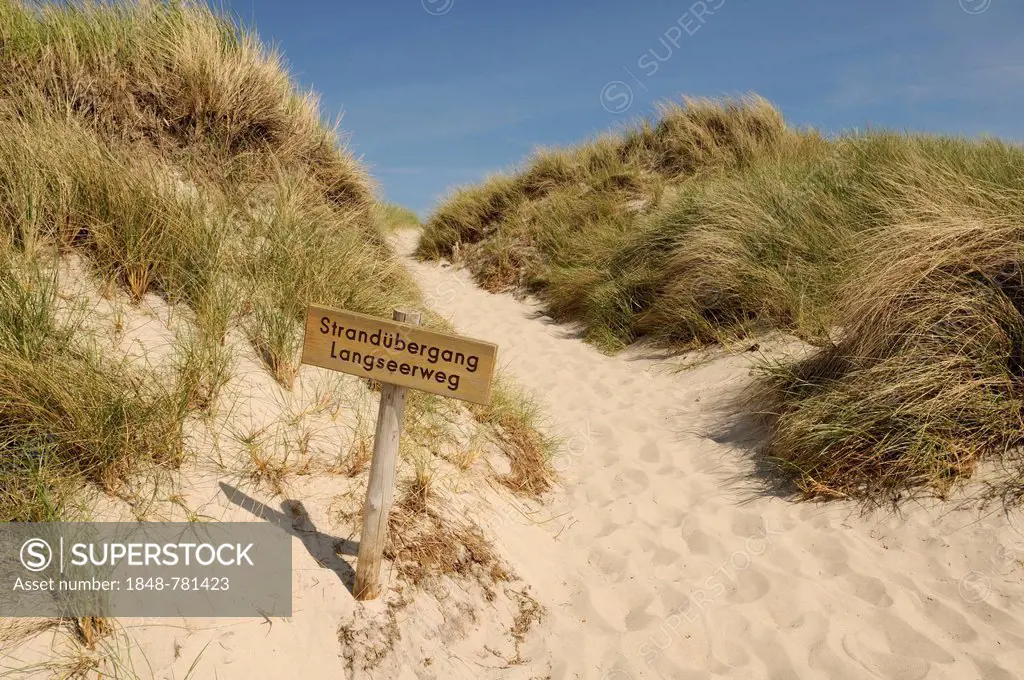 Sign for a passage though a dune, Stranduebergang Langseerweg