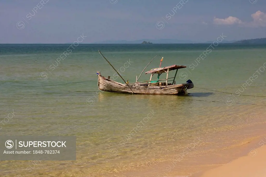 Boat on the beach